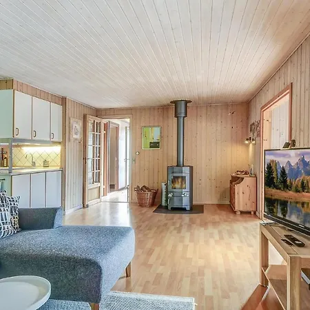 Three-bedroom Holiday In